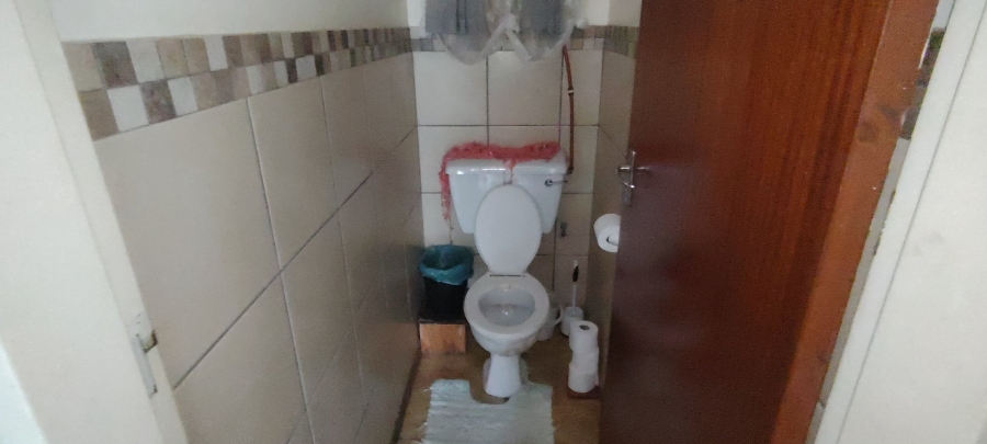 2 Bedroom Property for Sale in Wilkoppies North West